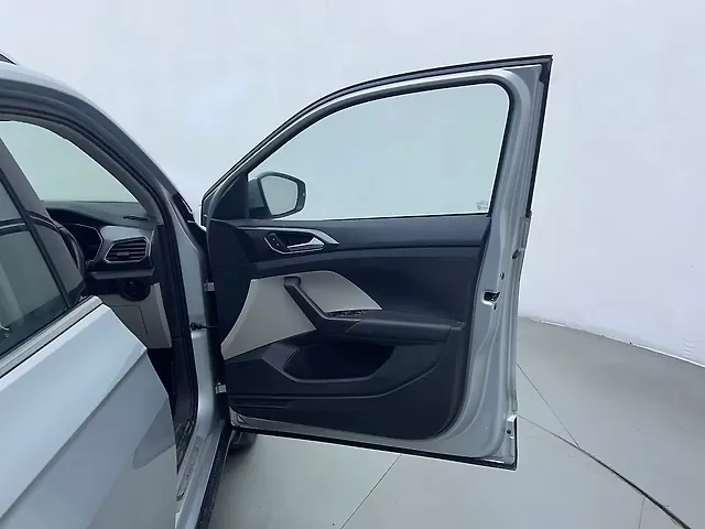 Used Volkswagen Taigun [2021-2023] Topline 1.0 TSI MT in Navi Mumbai