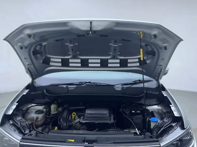 Used Volkswagen Taigun [2021-2023] Topline 1.0 TSI MT in Navi Mumbai