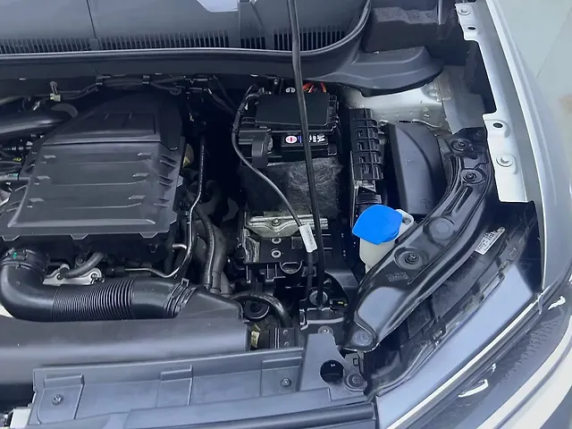 Used Volkswagen Taigun [2021-2023] Topline 1.0 TSI MT in Navi Mumbai