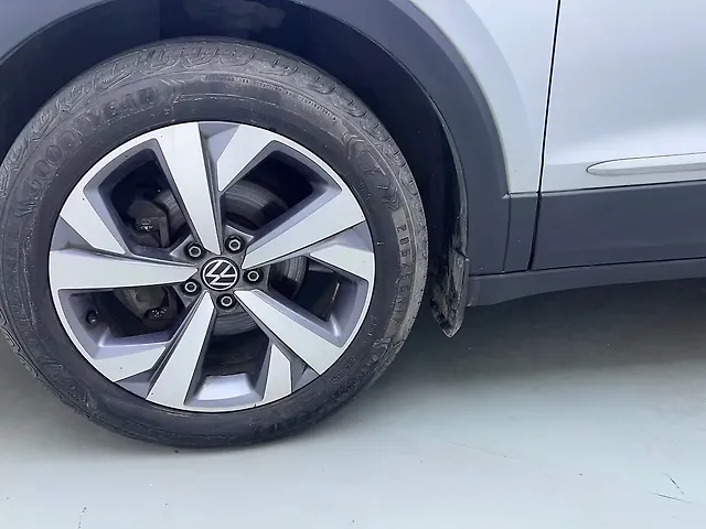 Used Volkswagen Taigun [2021-2023] Topline 1.0 TSI MT in Navi Mumbai