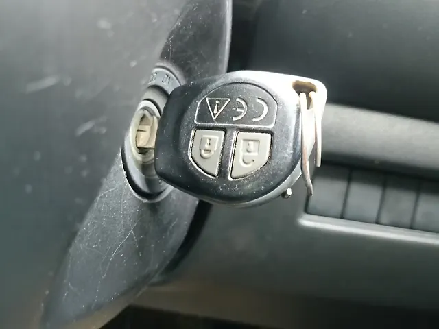 Used Maruti Suzuki Swift [2021-2024] VXi AMT in Delhi