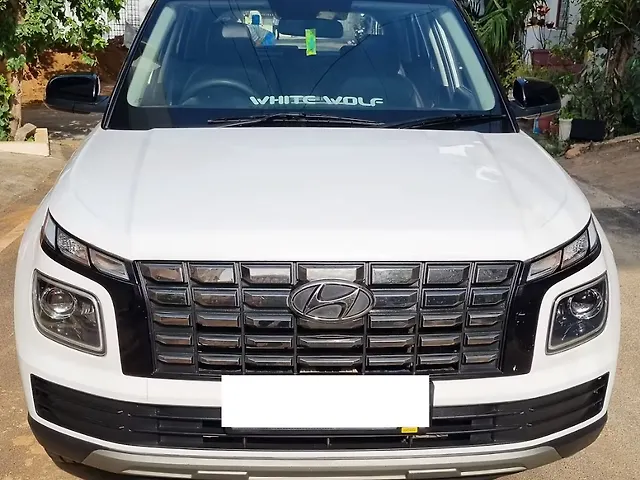 Used 2023 Hyundai Venue in Bangalore Used 2023 Hyundai Venue in Bangalore