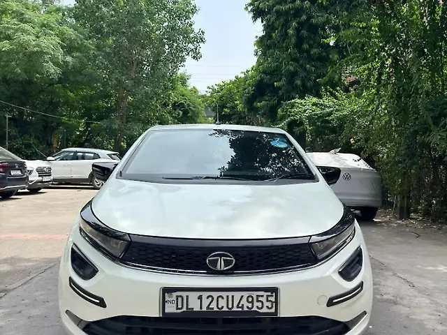 Used 2022 Tata Altroz in Delhi Used 2022 Tata Altroz in Delhi