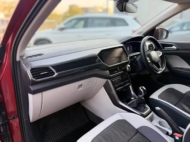 Used Volkswagen Taigun [2021-2023] Topline 1.0 TSI MT in Ahmedabad