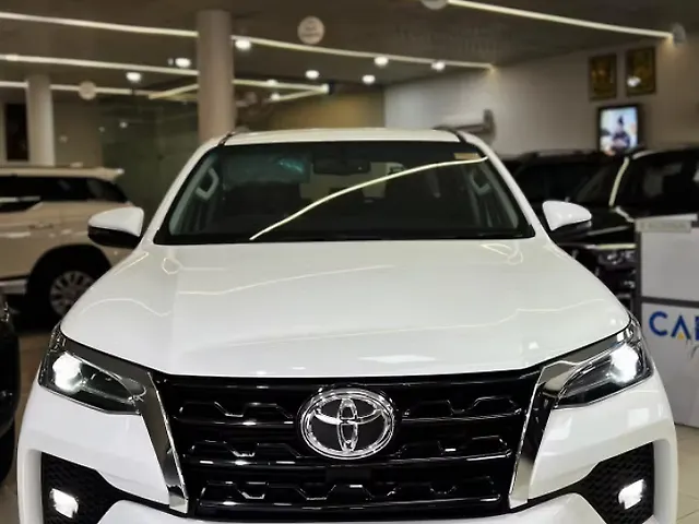 Used Toyota Fortuner 4x2 2WD Diesel 2.8L Turbo 6 Speed Manual in Mohali