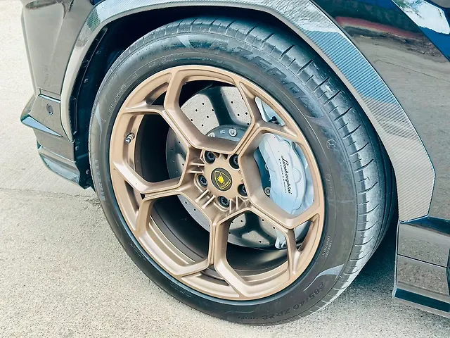 Used Lamborghini Urus Performante Twin turbo in Pune