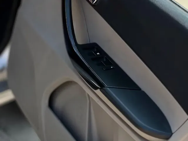 Used Tata Tiago [2016-2020] Revotron XZ Plus in Nashik