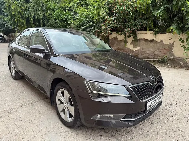Used Skoda Superb [2016-2020] Style TSI AT in Delhi