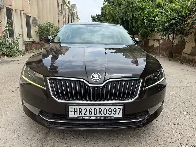 Used 2018 Skoda Superb in Delhi Used 2018 Skoda Superb in Delhi