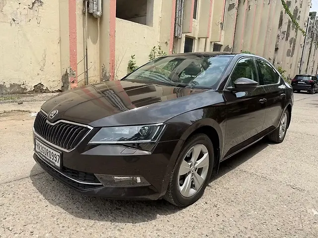 Used Skoda Superb [2016-2020] Style TSI AT in Delhi