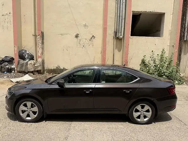 Used Skoda Superb [2016-2020] Style TSI AT in Delhi