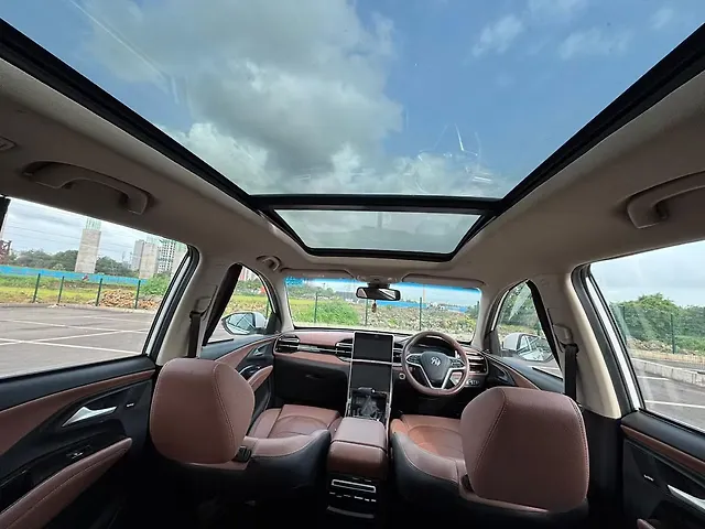 Used MG Hector Plus [2023-2025] Savvy Pro 1.5 Turbo Petrol CVT 6 STR in Thane