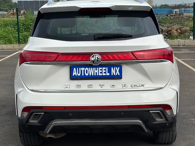 Used MG Hector Plus [2023-2025] Savvy Pro 1.5 Turbo Petrol CVT 6 STR in Thane