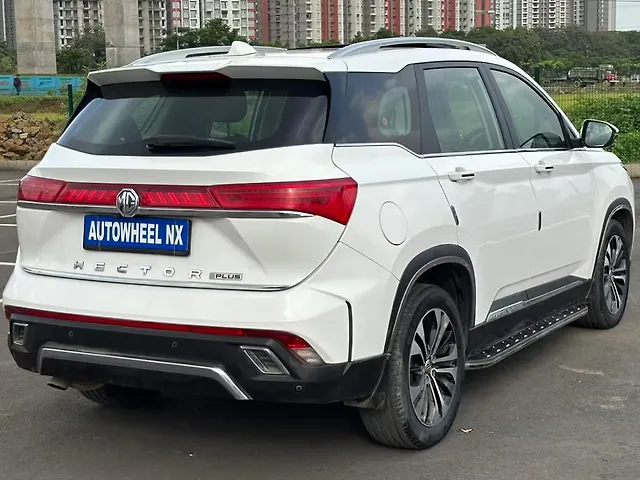 Used MG Hector Plus [2023-2025] Savvy Pro 1.5 Turbo Petrol CVT 6 STR in Thane