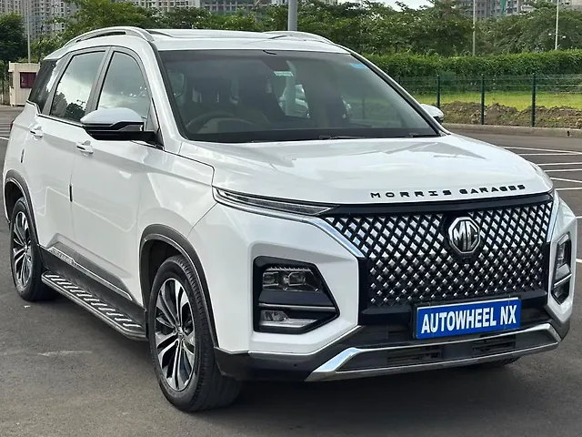Used MG Hector Plus [2023-2025] Savvy Pro 1.5 Turbo Petrol CVT 6 STR in Thane