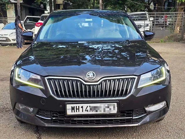 Used 2019 Skoda Superb in Nashik