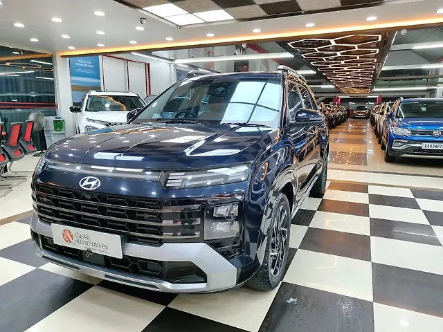 Used Hyundai Alcazar [2023-2024] Signature (O) 6 STR 1.5 Petrol DCT in Bangalore