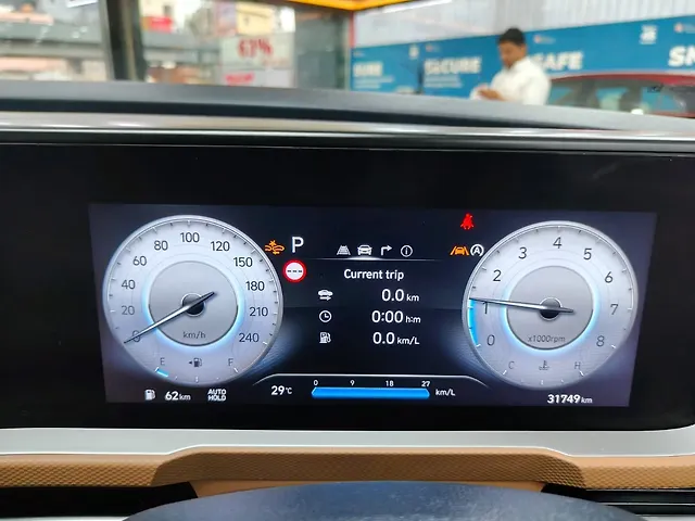 Used Hyundai Alcazar [2023-2024] Signature (O) 6 STR 1.5 Petrol DCT in Bangalore