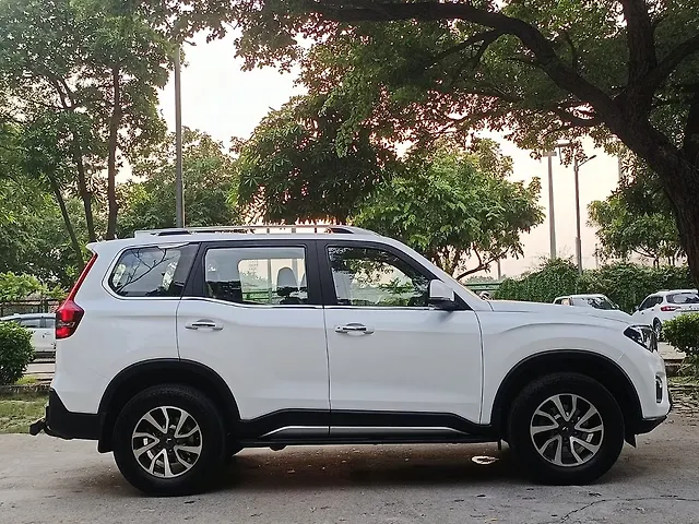Used Mahindra Scorpio N Z8 Petrol MT 7 STR [2022] in Delhi
