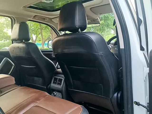 Used Mahindra Scorpio N Z8 Petrol MT 7 STR [2022] in Delhi