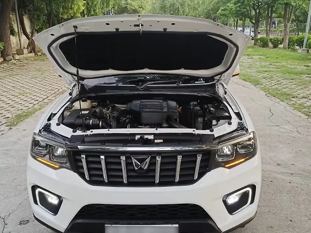 Used Mahindra Scorpio N Z8 Petrol MT 7 STR [2022] in Delhi
