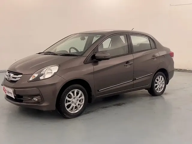 Used 2015 Honda Amaze in Lucknow Used 2015 Honda Amaze in Lucknow