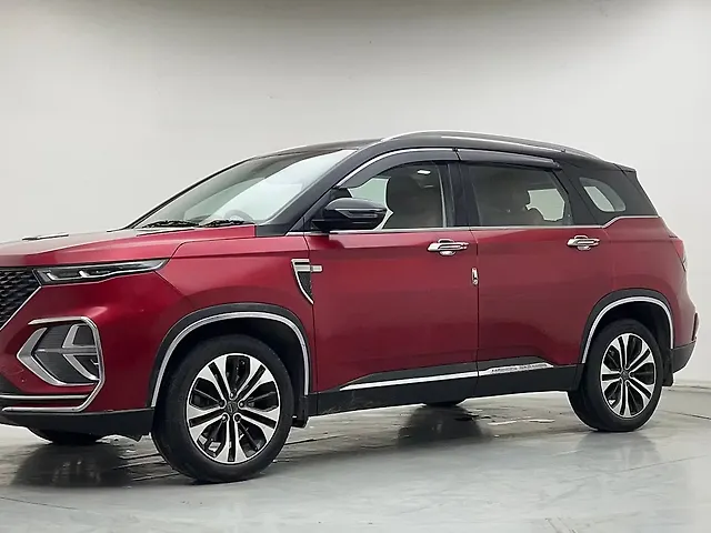 Used 2021 MG Hector Plus in Delhi