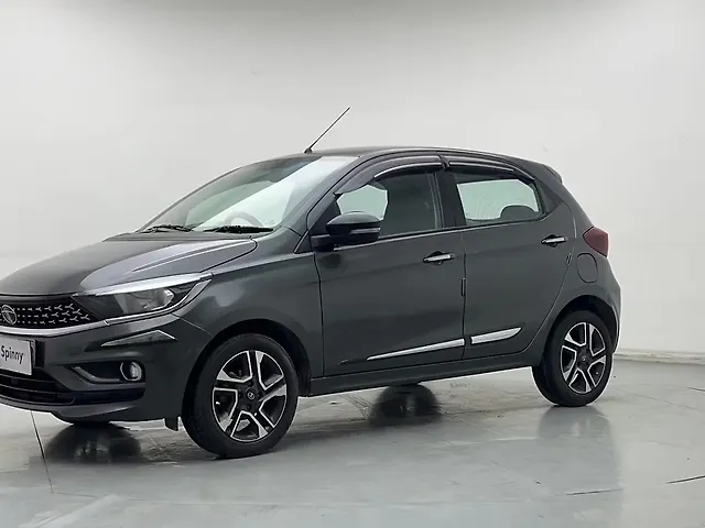 Used 2022 Tata Tiago in Delhi