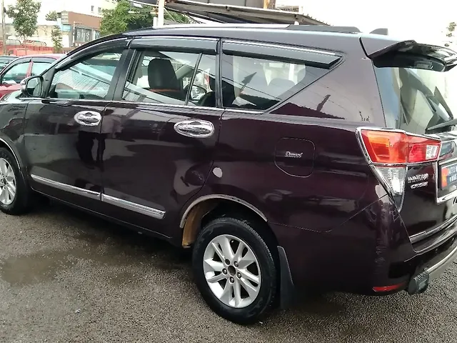 Used Toyota Innova Crysta [2016-2020] 2.4 G 8 STR [2016-2017] in Hyderabad