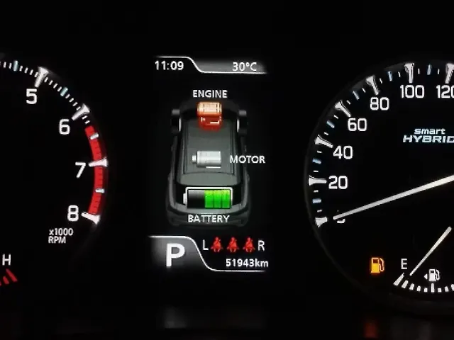 Used Maruti Suzuki Fronx Alpha Petrol 1.0L Turbo Automatic (TC) Dual Tone in Ahmedabad