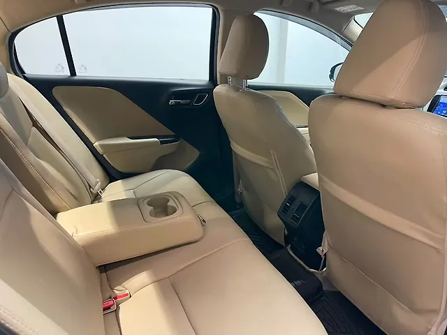 Used Honda City 4th Generation V CVT Petrol in Mumbai