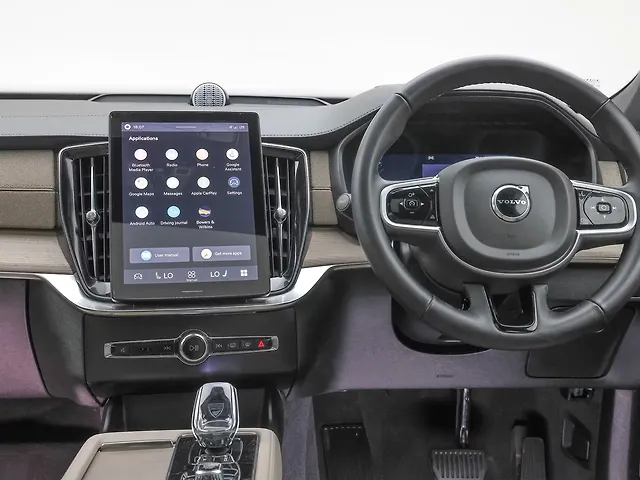 Used Volvo XC90 B5 Ultra in Ludhiana Used Volvo XC90 B5 Ultra in Ludhiana