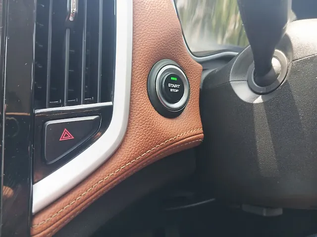 Used MG Hector Plus [2020-2023] Sharp 1.5 Petrol Turbo CVT 6-STR in Mumbai