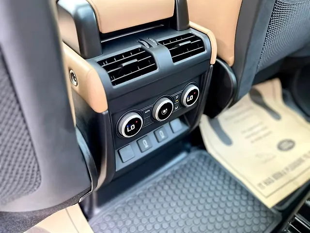 Used Land Rover Defender 110 X Dynamic HSE Petrol 2.0L Turbo Automatic 5 STR in Delhi Used Land Rover Defender 110 X Dynamic HSE Petrol 2.0L Turbo Automatic 5 STR in Delhi