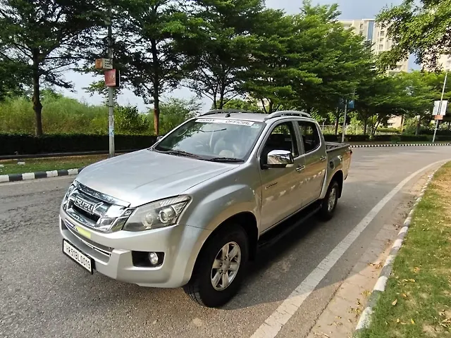 Used 2016 Isuzu D-Max V-Cross in Mohali Used 2016 Isuzu D-Max V-Cross in Mohali