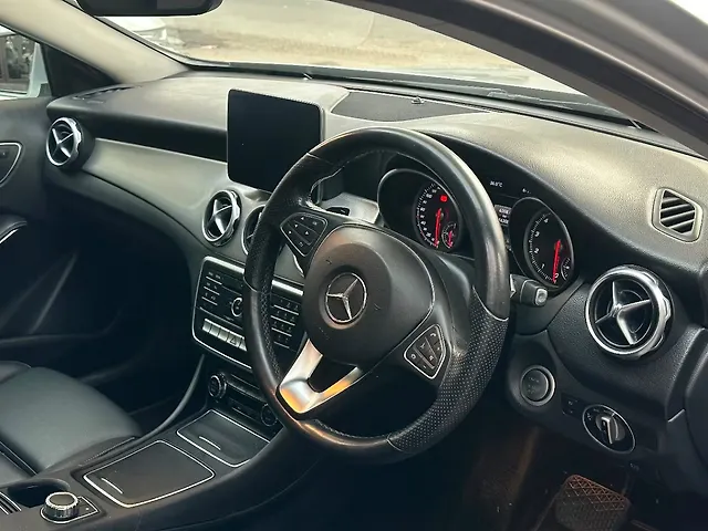 Used Mercedes-Benz GLA [2017-2020] 200 Urban Edition in Delhi