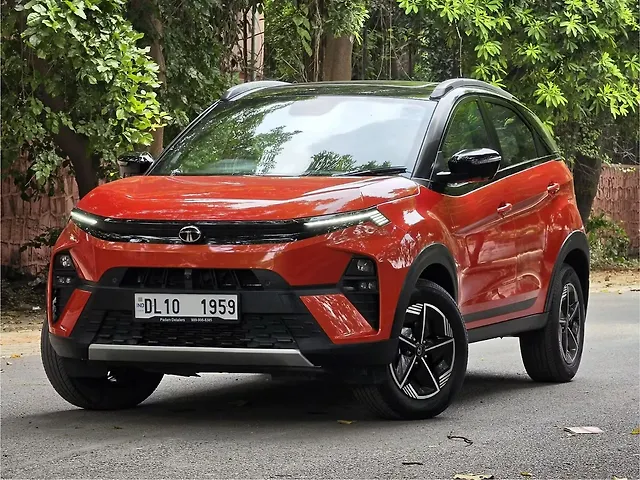 Used Tata Nexon Fearless Plus PS 1.2 iCNG [2023-2025] in Delhi