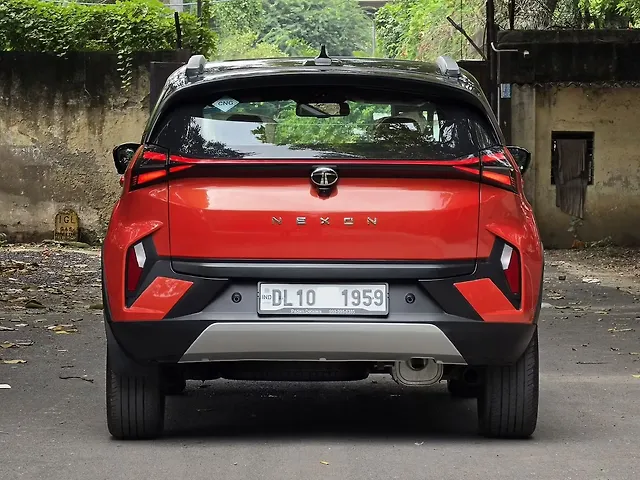 Used Tata Nexon Fearless Plus PS 1.2 iCNG [2023-2025] in Delhi