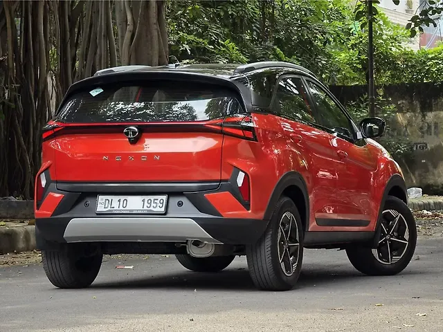 Used Tata Nexon Fearless Plus PS 1.2 iCNG [2023-2025] in Delhi