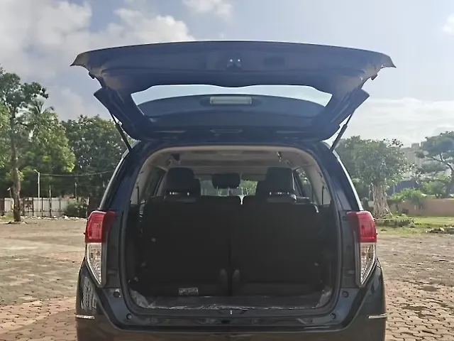 Used Toyota Innova Crysta [2020-2023] GX 2.4 7 STR in Mumbai