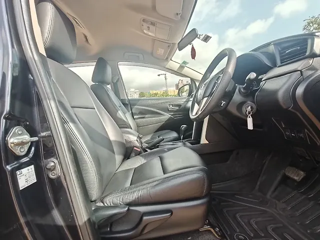Used Toyota Innova Crysta [2020-2023] GX 2.4 7 STR in Mumbai
