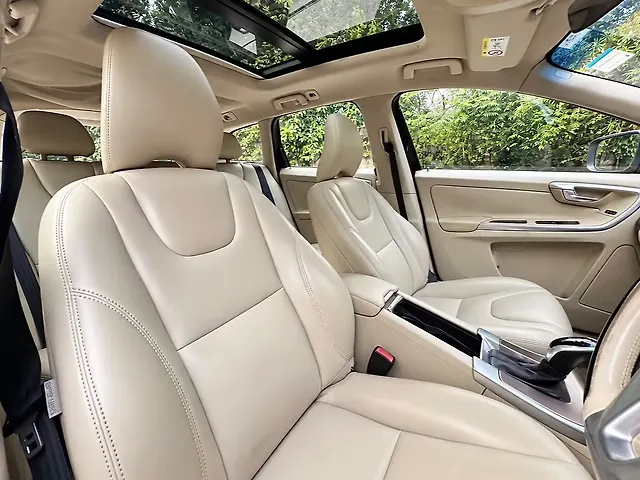 Used Volvo XC60 [2015-2017] D5 in Delhi