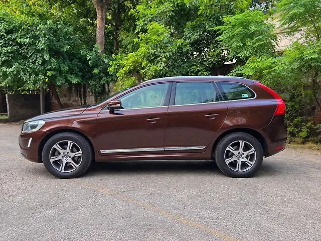 Used Volvo XC60 [2015-2017] D5 in Delhi