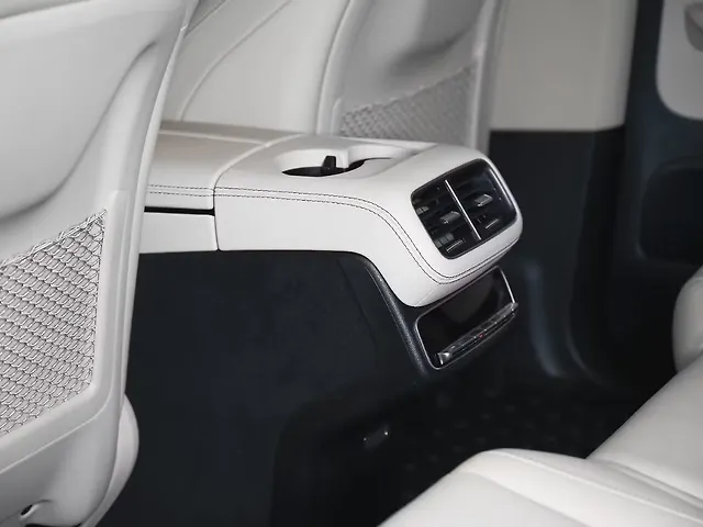Used Mercedes-Benz GLE 450 4MATIC LWB Mild Hybrid(Electric + Petrol) 3.0L Turbo Automatic in Delhi