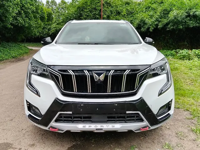 Used 2023 Mahindra XUV700 in Pune