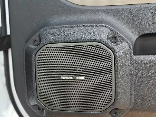 Used Mahindra Thar Roxx AX7 L 2WD Petrol 2.0L Turbo Automatic in Mumbai Used Mahindra Thar Roxx AX7 L 2WD Petrol 2.0L Turbo Automatic in Mumbai