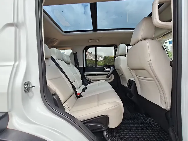 Used Mahindra Thar Roxx AX7 L 2WD Petrol 2.0L Turbo Automatic in Mumbai Used Mahindra Thar Roxx AX7 L 2WD Petrol 2.0L Turbo Automatic in Mumbai