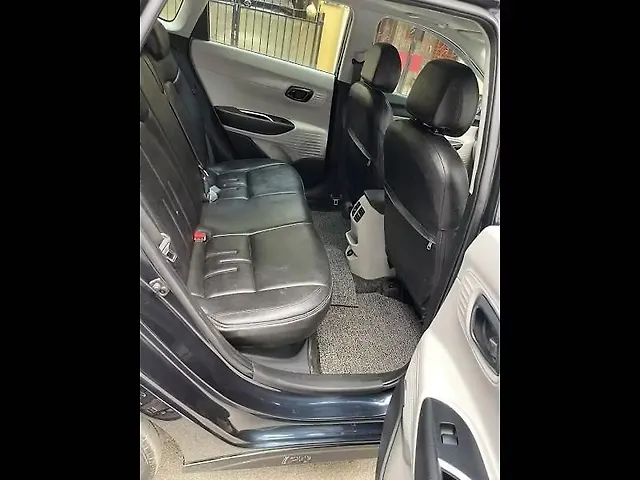 Used Hyundai i20 Asta (O) Petrol Automatic Dual Tone in Bangalore
