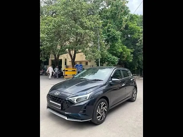 Used Hyundai i20 Asta (O) Petrol Automatic Dual Tone in Bangalore