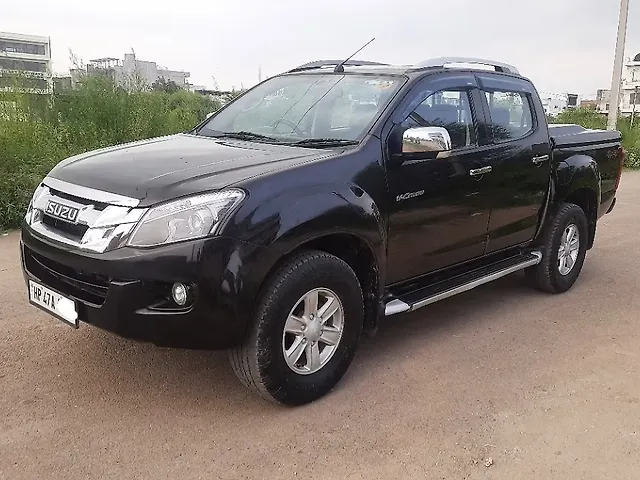 Used Isuzu D-Max V-Cross [2016-2018] 4x4 in Mohali
